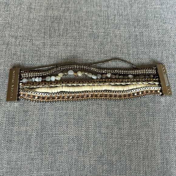 Victoria Emerson Magnetic Bracelet (Gold) - Picture 3 of 5